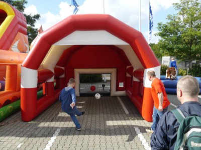 Fussballtor mit Dach rot kaufen